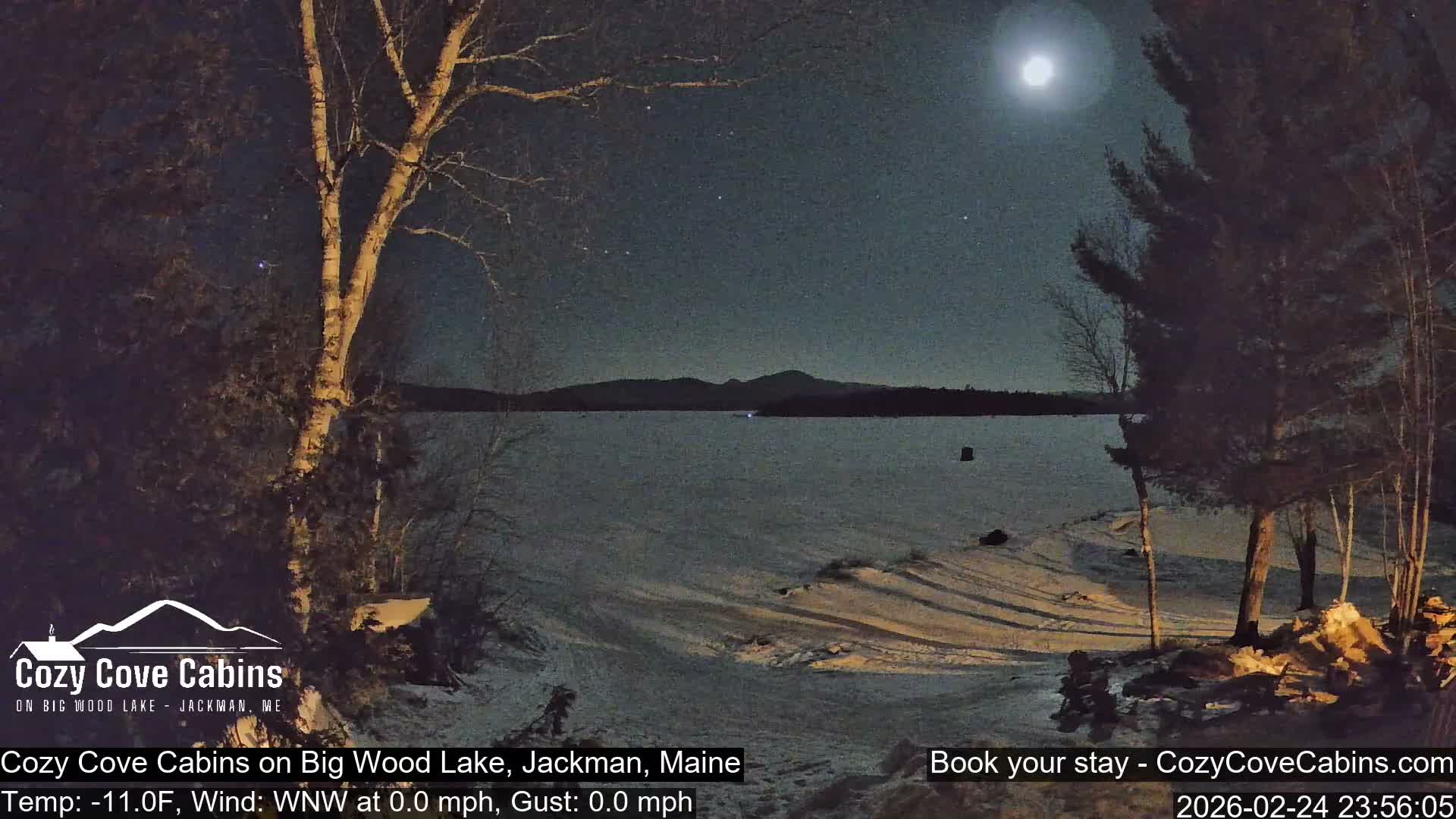 Cozy Cove Cabins, Wood Pond Live Cam - Jackman, Maine,  USA