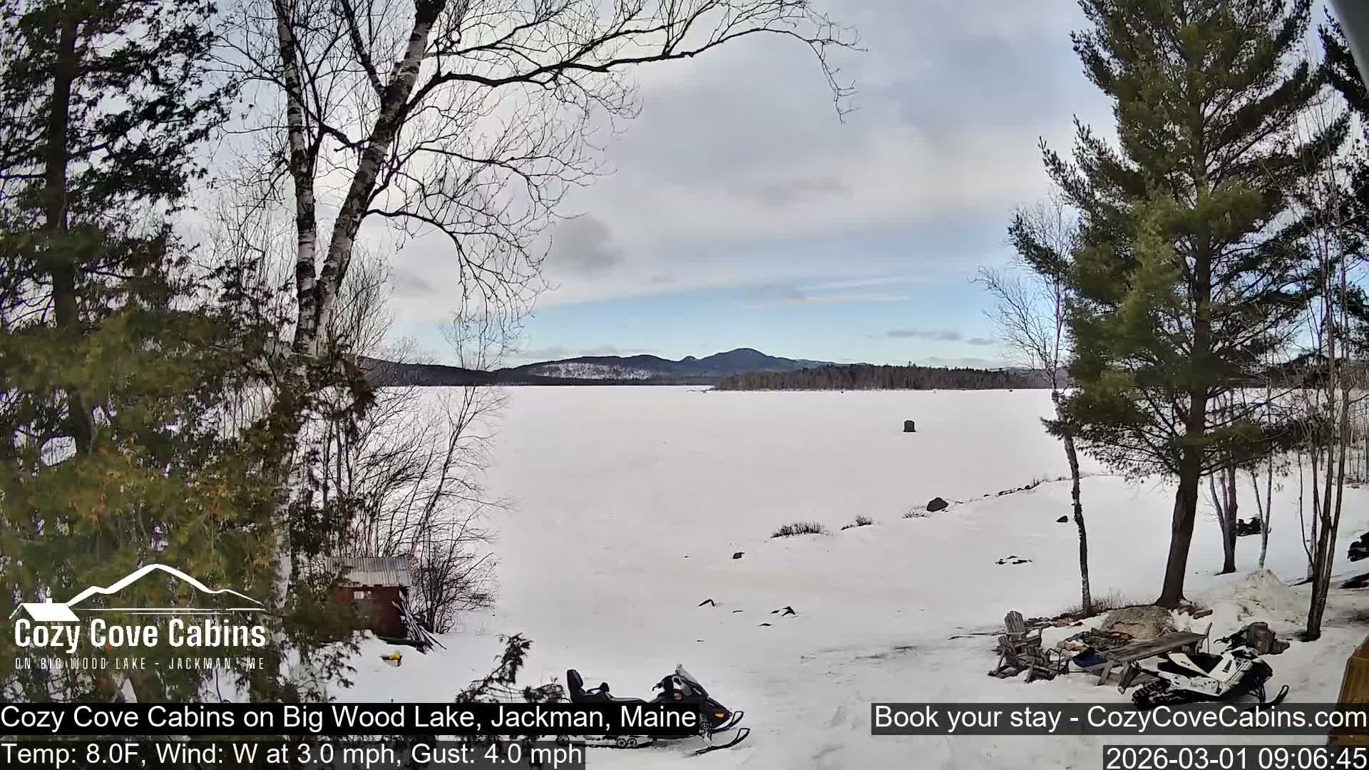Cozy Cove Cabins, Wood Pond Live Cam - Jackman, Maine,  USA