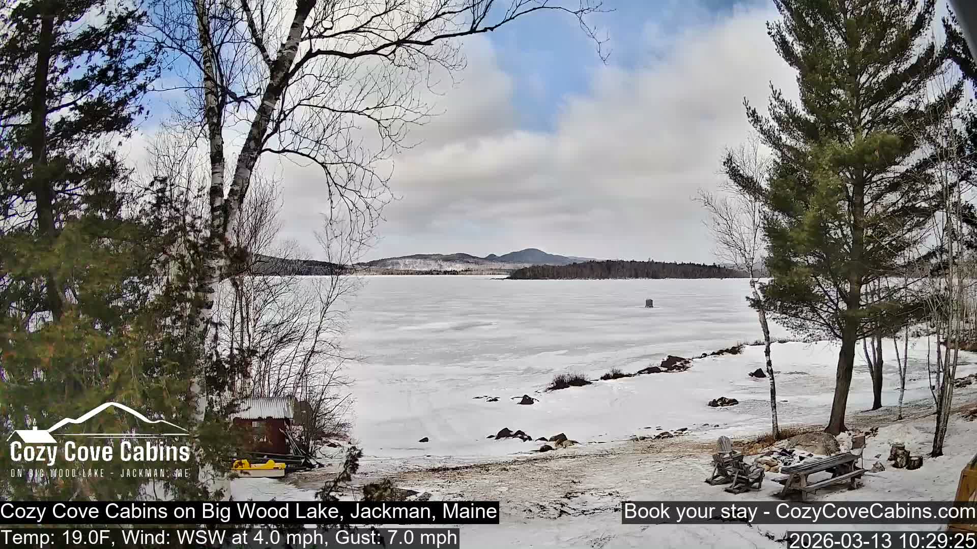 Cozy Cove Cabins, Wood Pond Live Cam - Jackman, Maine,  USA