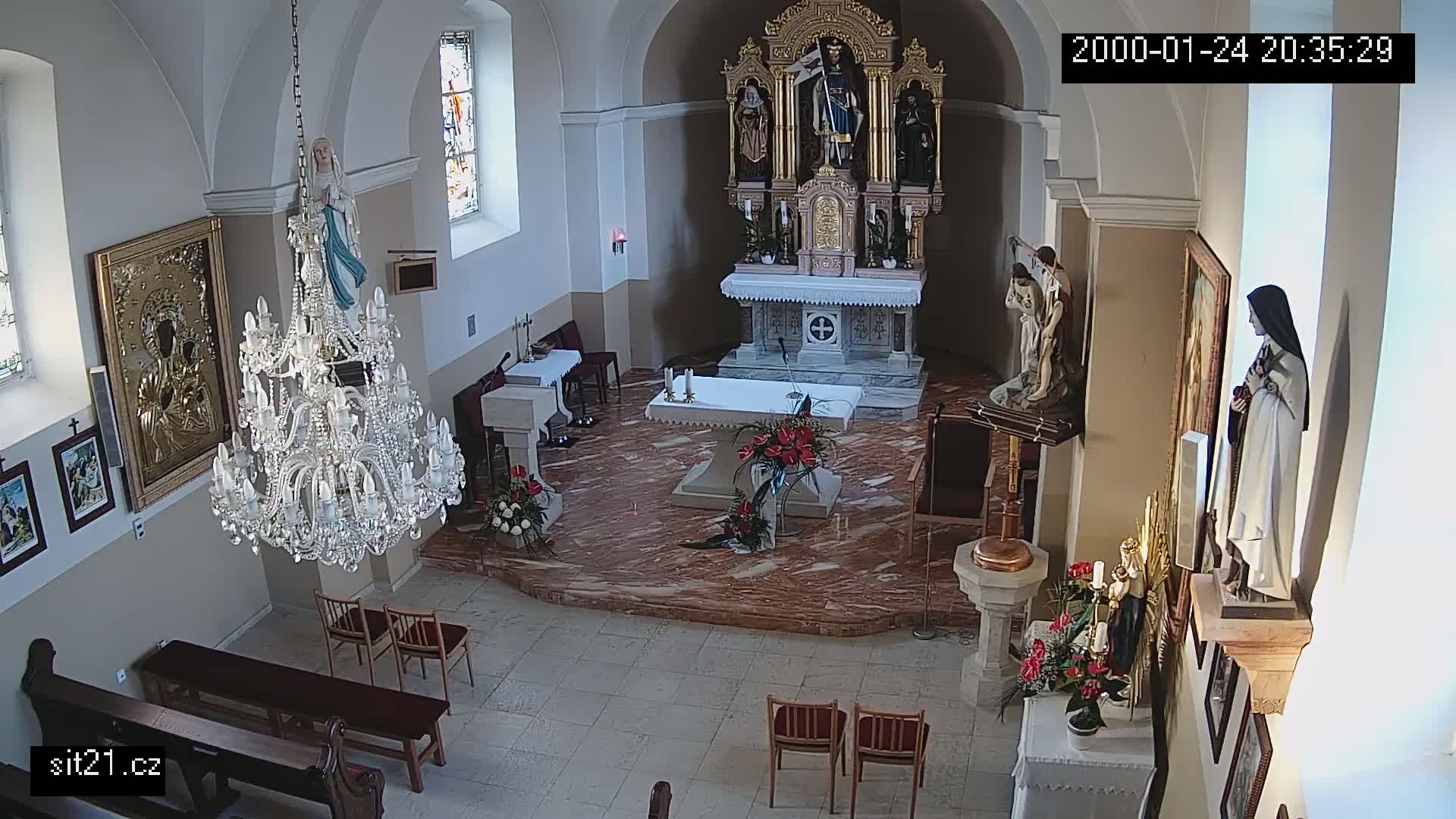 Ludslavice Church of St. Wenceslaus (Kostel) Indoor Live Cam -  Ludslavice, Kroměříz, Zlin, Czechia