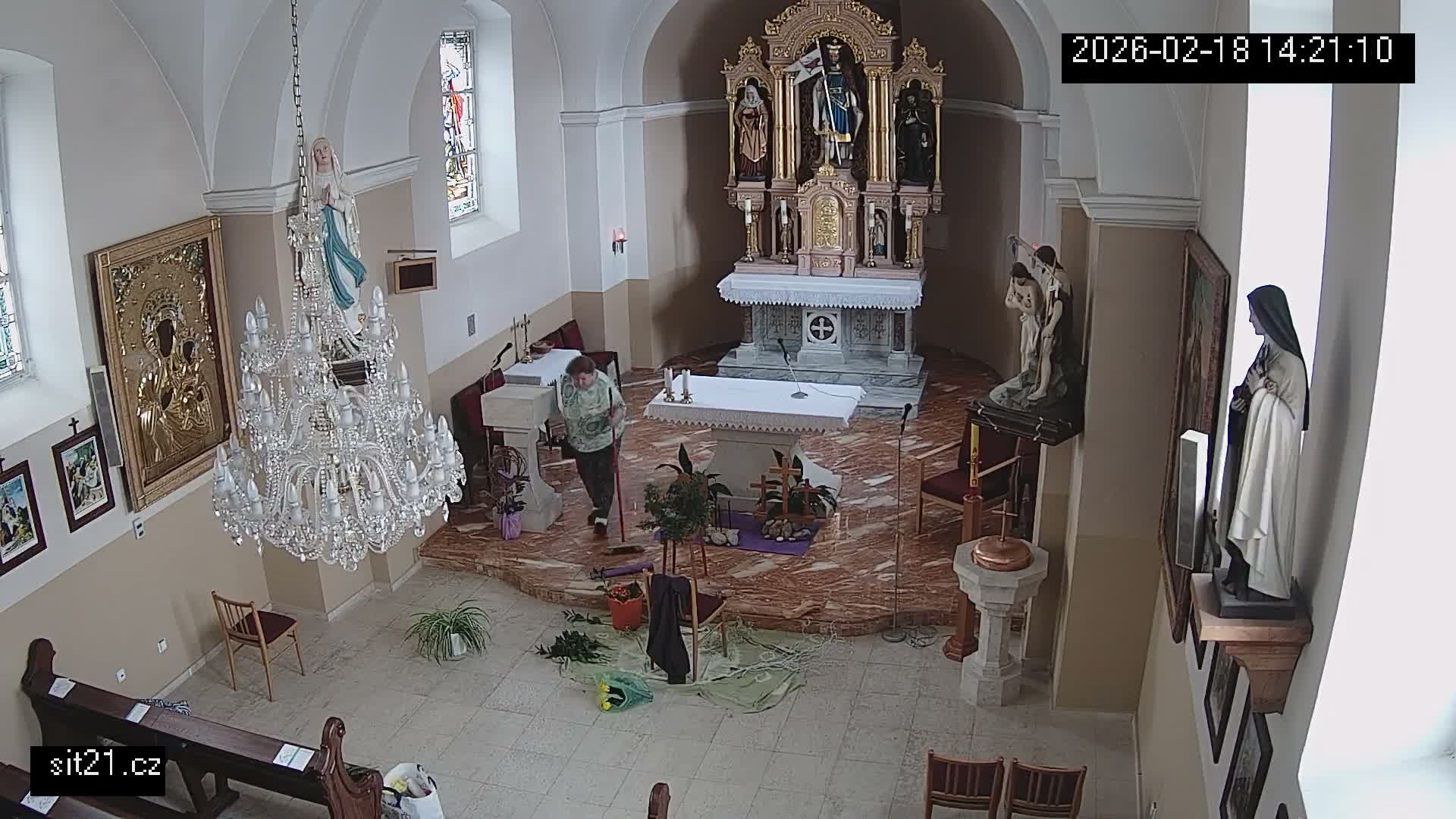 Ludslavice Church of St. Wenceslaus (Kostel) Indoor Live Cam -  Ludslavice, Kroměříz, Zlin, Czechia