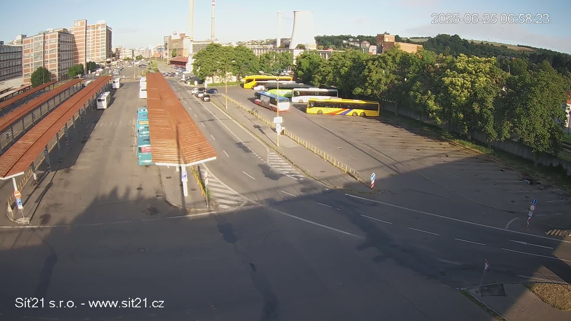 Zlín Main Train & Bus Station Live Cam -  Zlin 1, Zlin, Czechia