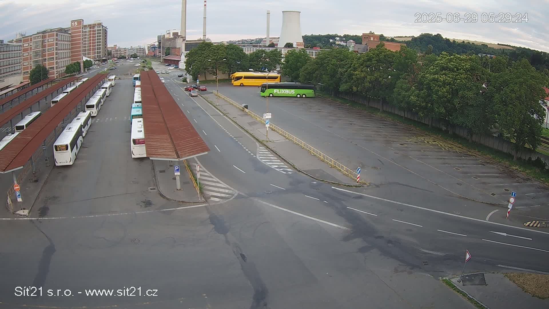 Zlín Main Train & Bus Station Live Cam -  Zlin 1, Zlin, Czechia