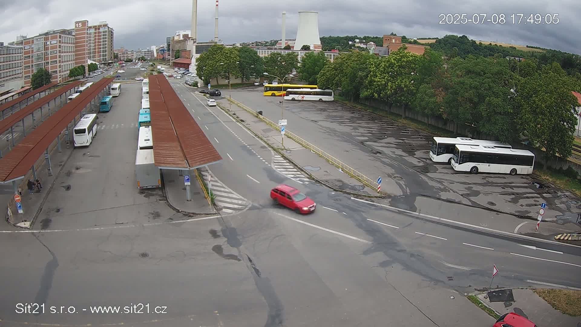 Zlín Main Train & Bus Station Live Cam -  Zlin 1, Zlin, Czechia