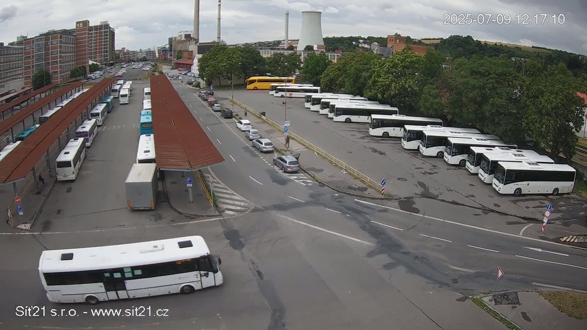 Zlín Main Train & Bus Station Live Cam -  Zlin 1, Zlin, Czechia