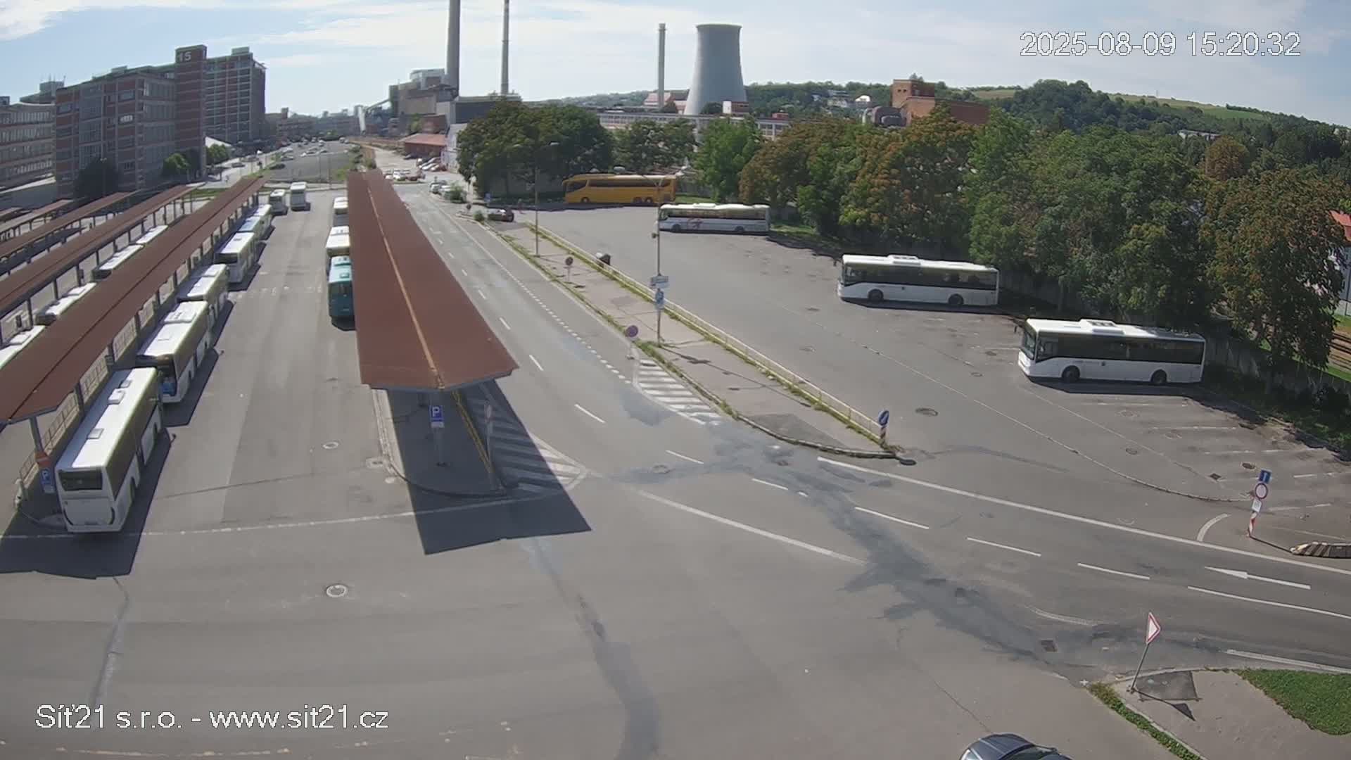 Zlín Main Train & Bus Station Live Cam -  Zlin 1, Zlin, Czechia