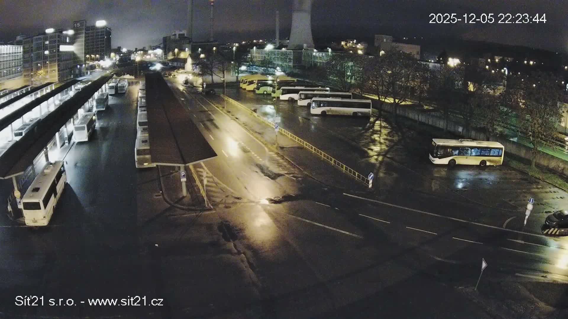 Zlín Main Train & Bus Station Live Cam -  Zlin 1, Zlin, Czechia