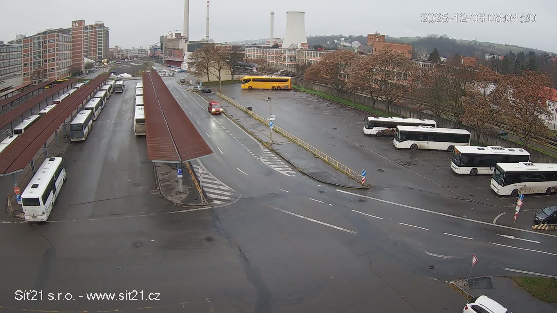 Zlín Main Train & Bus Station Live Cam -  Zlin 1, Zlin, Czechia