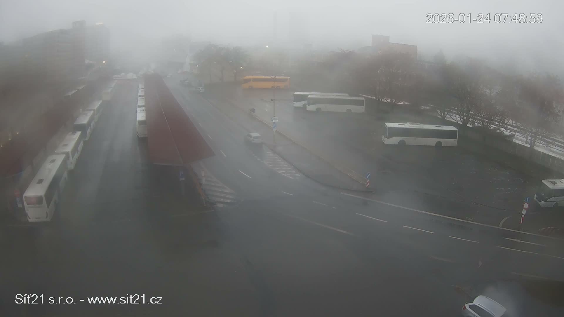 Zlín Main Train & Bus Station Live Cam -  Zlin 1, Zlin, Czechia
