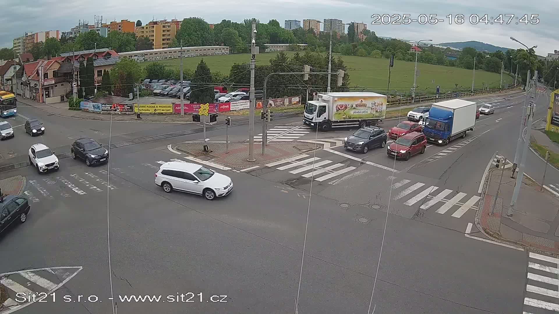 Otrokovice-Kvitkovice-Zlin - Railway Highway 55 & 49 Junction Live Cam - Otrokovice, Zlin, Czechia