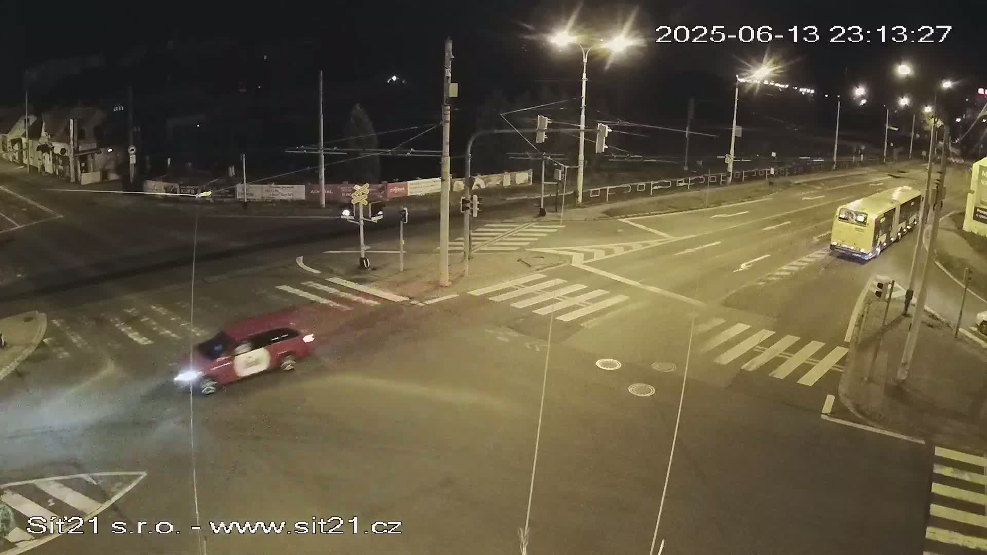 Otrokovice-Kvitkovice-Zlin - Railway Highway 55 & 49 Junction Live Cam - Otrokovice, Zlin, Czechia