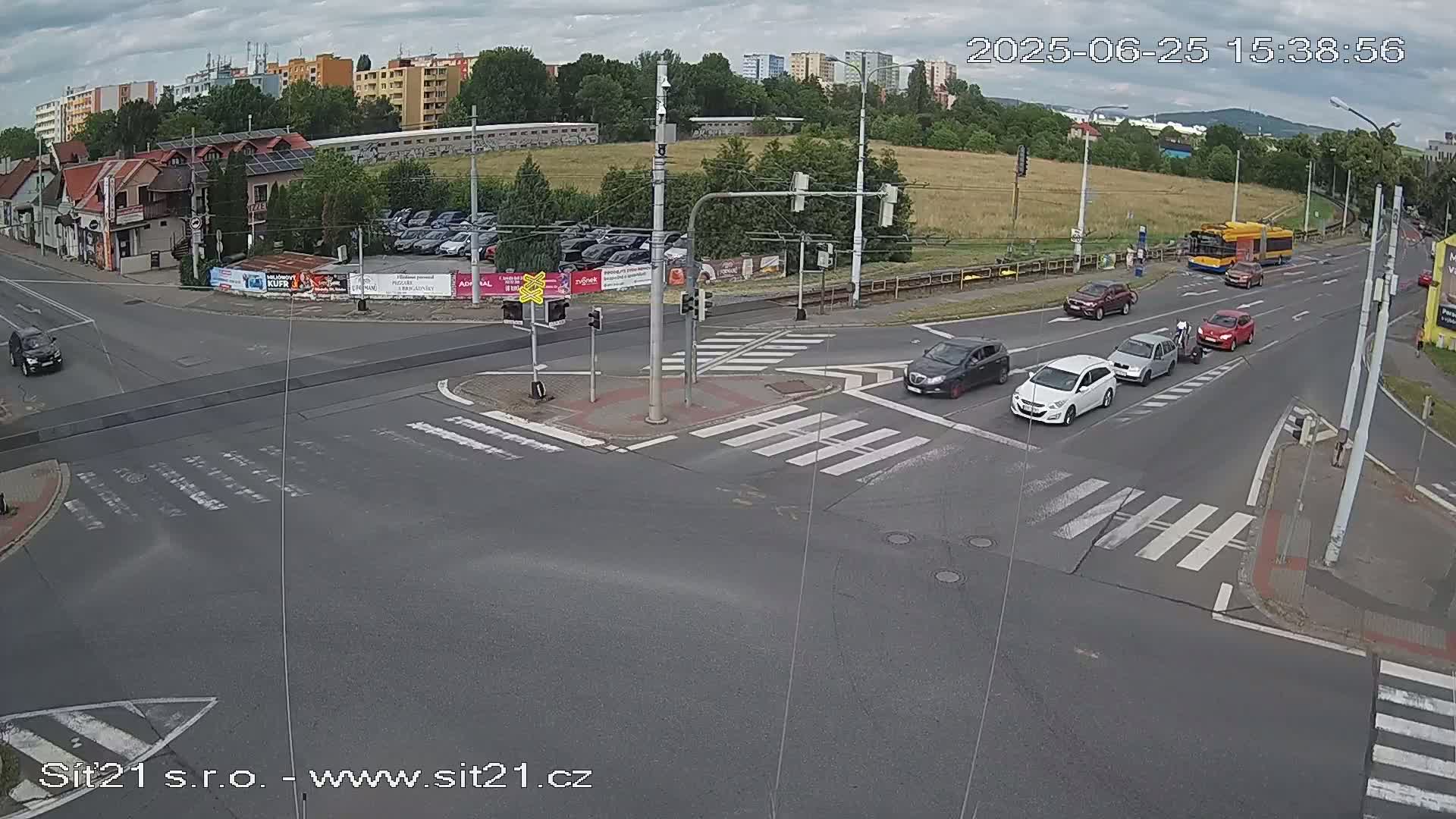 Otrokovice-Kvitkovice-Zlin - Railway Highway 55 & 49 Junction Live Cam - Otrokovice, Zlin, Czechia