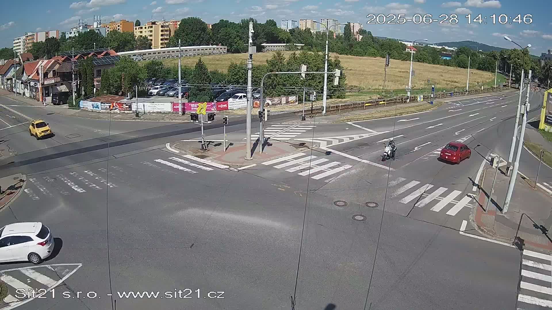 Otrokovice-Kvitkovice-Zlin - Railway Highway 55 & 49 Junction Live Cam - Otrokovice, Zlin, Czechia