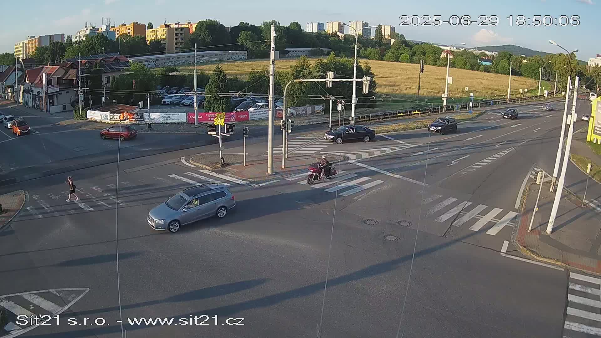 Otrokovice-Kvitkovice-Zlin - Railway Highway 55 & 49 Junction Live Cam - Otrokovice, Zlin, Czechia