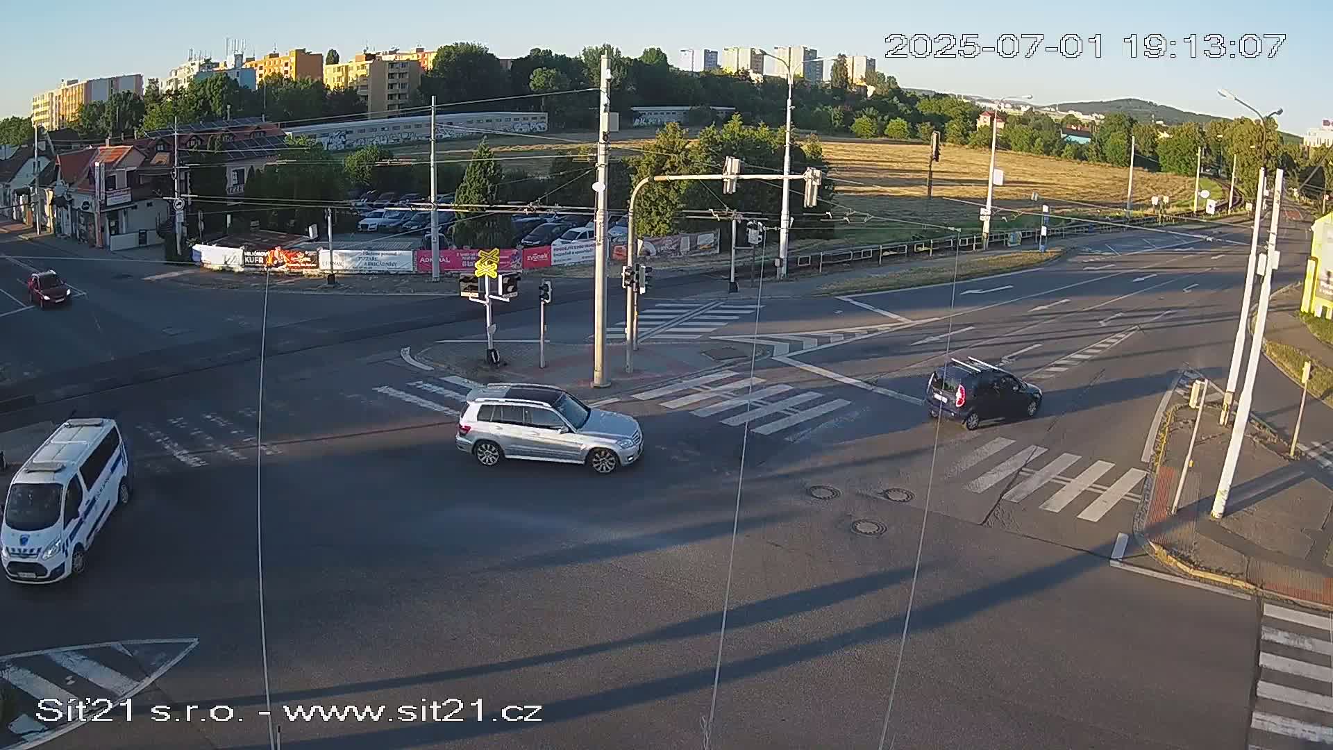 Otrokovice-Kvitkovice-Zlin - Railway Highway 55 & 49 Junction Live Cam - Otrokovice, Zlin, Czechia