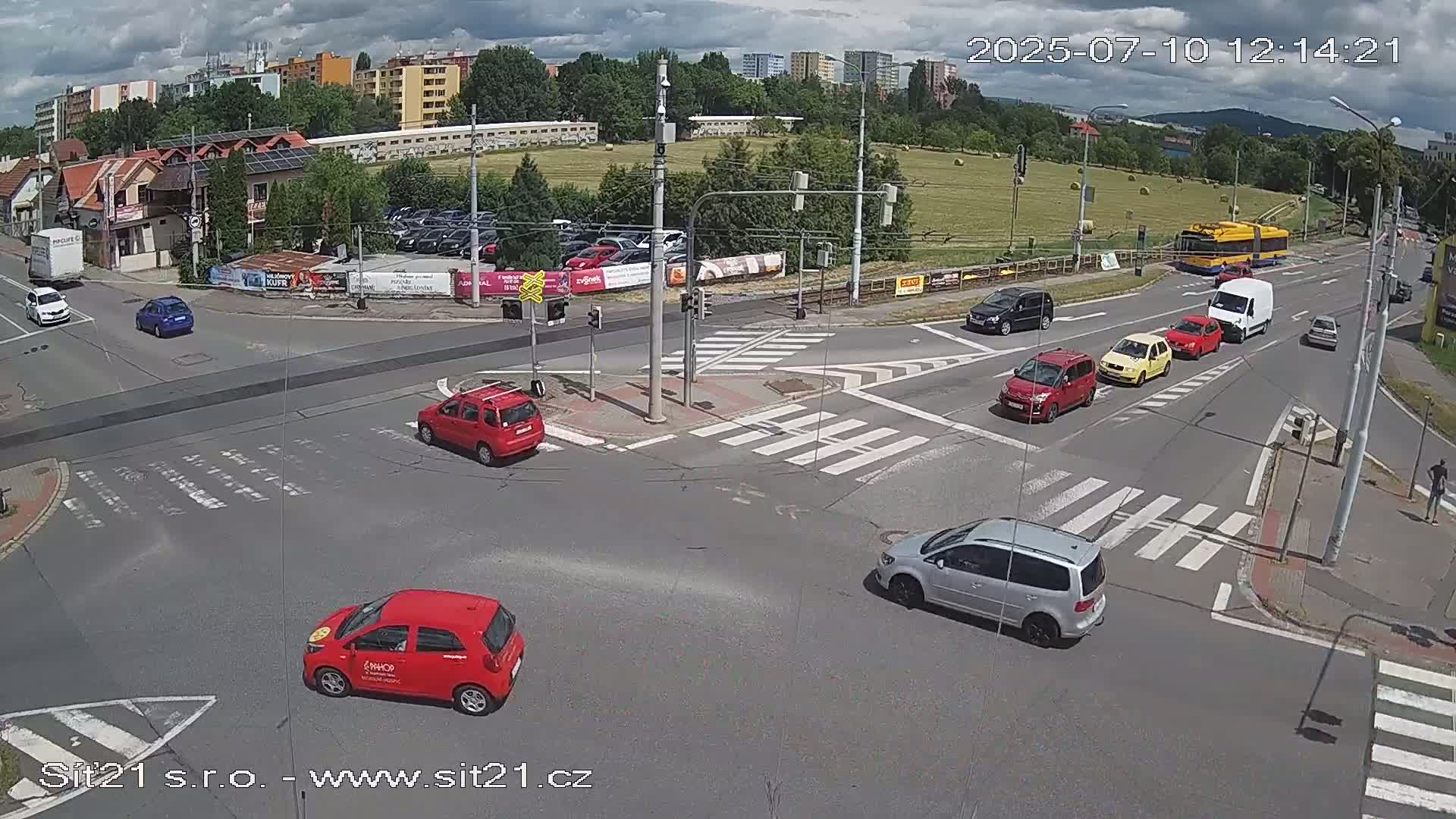 Otrokovice-Kvitkovice-Zlin - Railway Highway 55 & 49 Junction Live Cam - Otrokovice, Zlin, Czechia