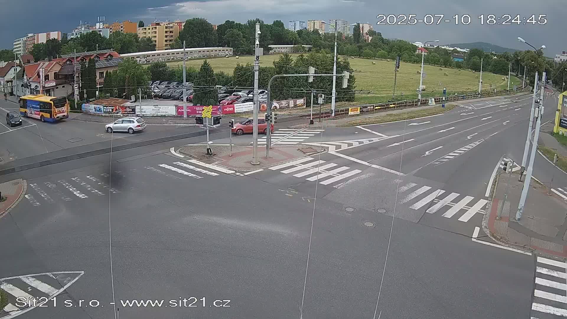 Otrokovice-Kvitkovice-Zlin - Railway Highway 55 & 49 Junction Live Cam - Otrokovice, Zlin, Czechia