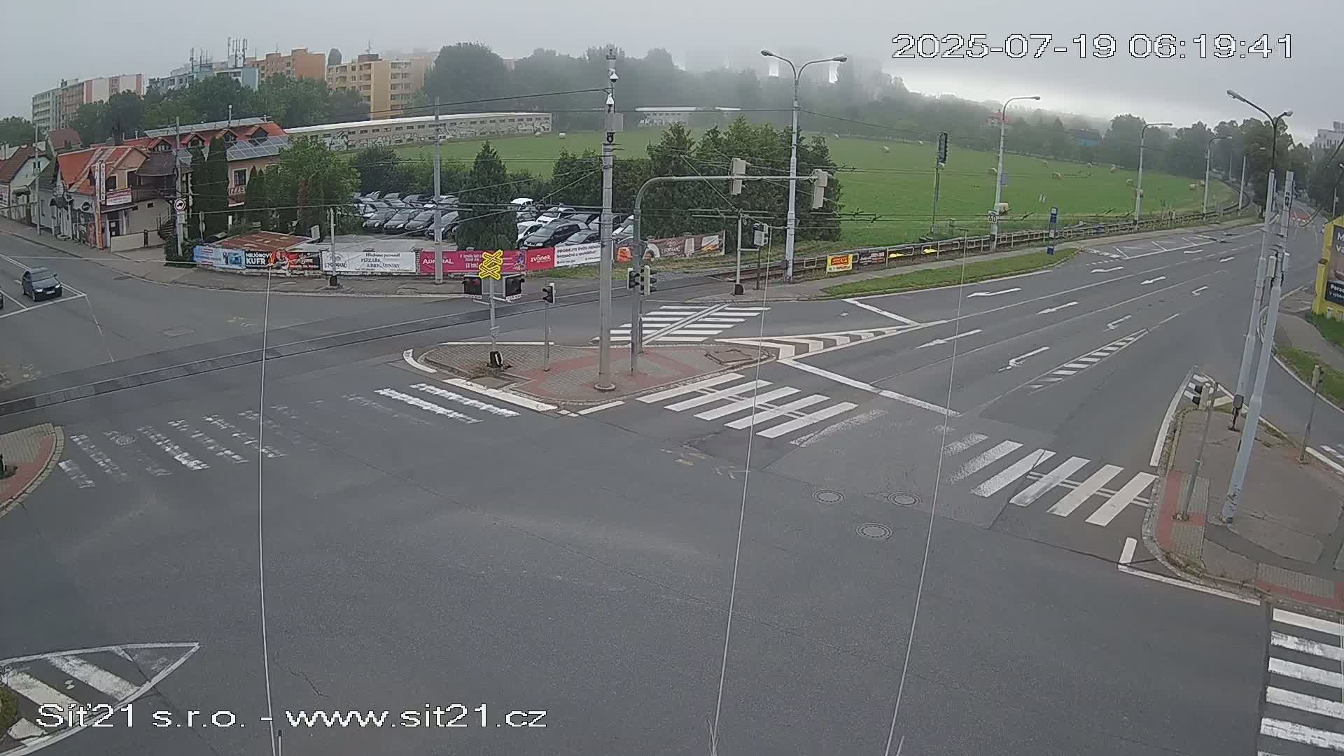 Otrokovice-Kvitkovice-Zlin - Railway Highway 55 & 49 Junction Live Cam - Otrokovice, Zlin, Czechia