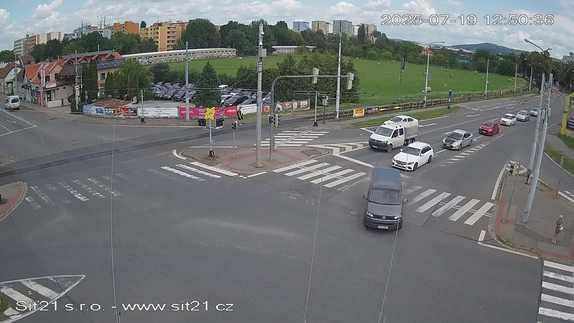 Otrokovice-Kvitkovice-Zlin - Railway Highway 55 & 49 Junction Live Cam - Otrokovice, Zlin, Czechia