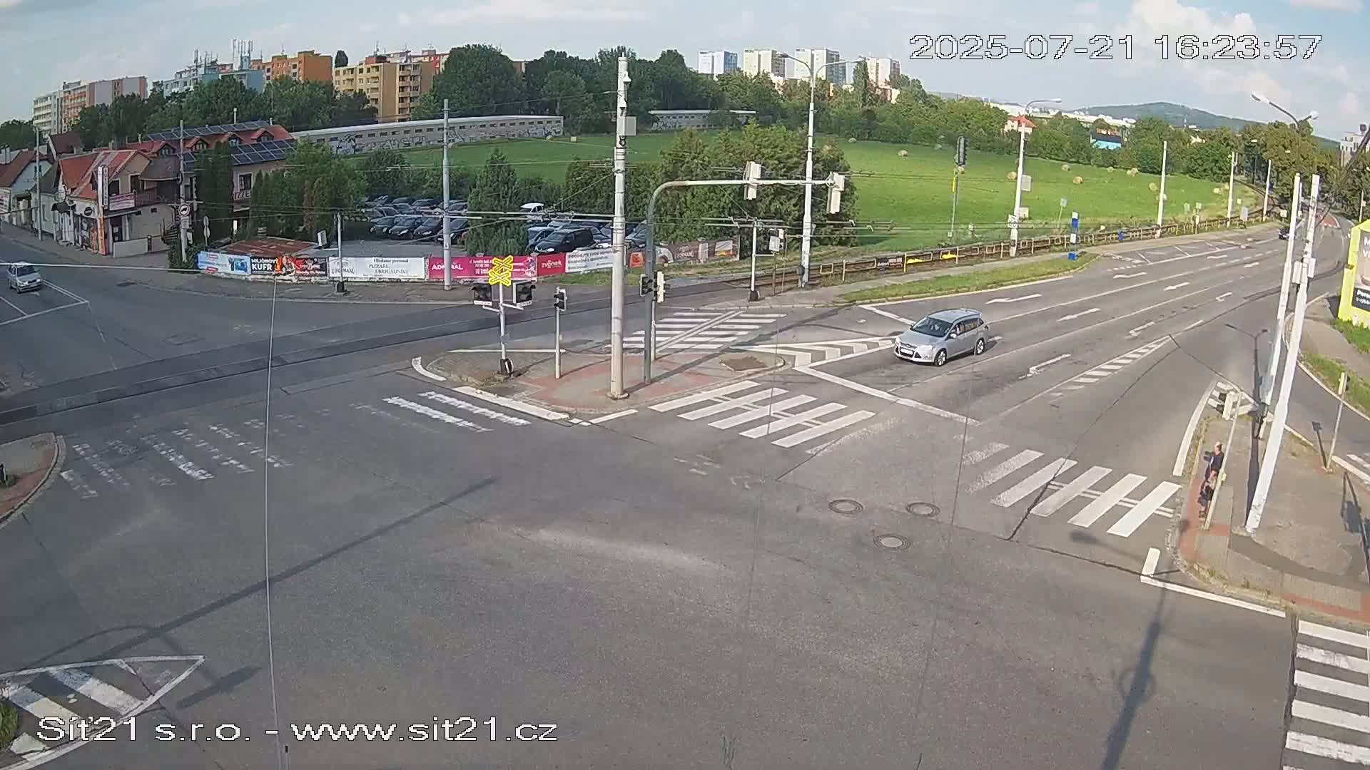 Otrokovice-Kvitkovice-Zlin - Railway Highway 55 & 49 Junction Live Cam - Otrokovice, Zlin, Czechia