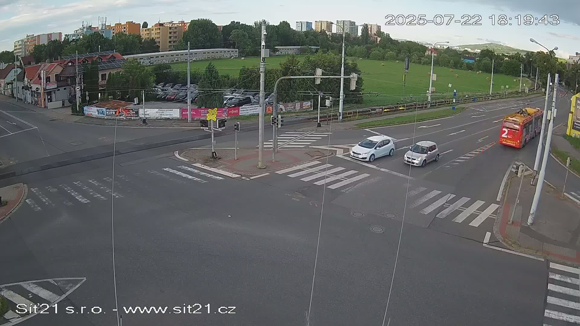 Otrokovice-Kvitkovice-Zlin - Railway Highway 55 & 49 Junction Live Cam - Otrokovice, Zlin, Czechia