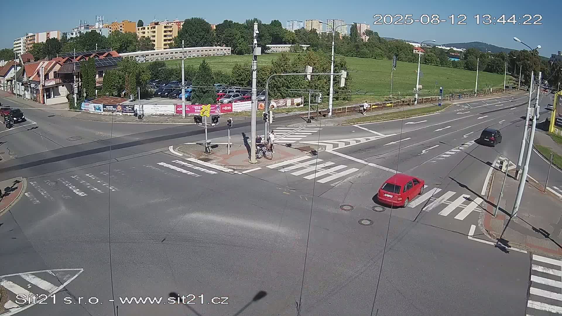 Otrokovice-Kvitkovice-Zlin - Railway Highway 55 & 49 Junction Live Cam - Otrokovice, Zlin, Czechia