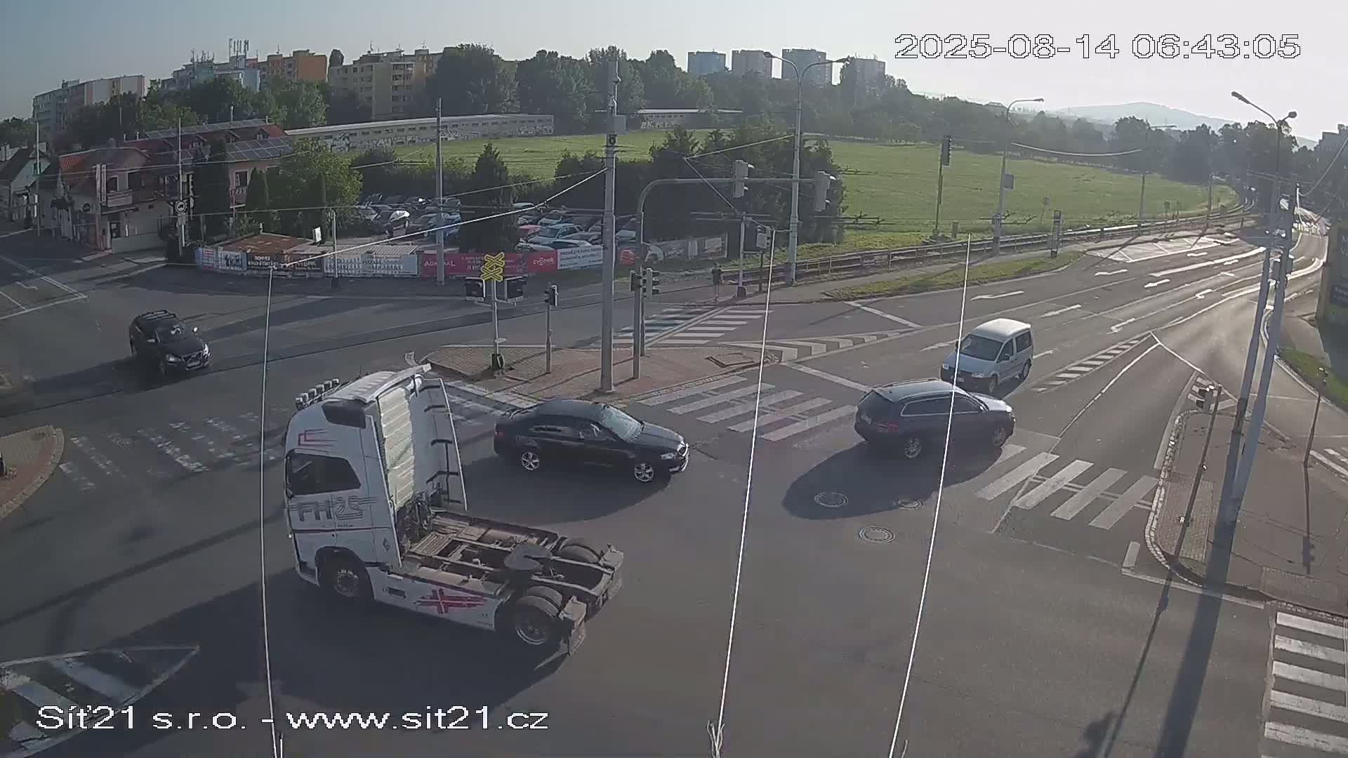 Otrokovice-Kvitkovice-Zlin - Railway Highway 55 & 49 Junction Live Cam - Otrokovice, Zlin, Czechia