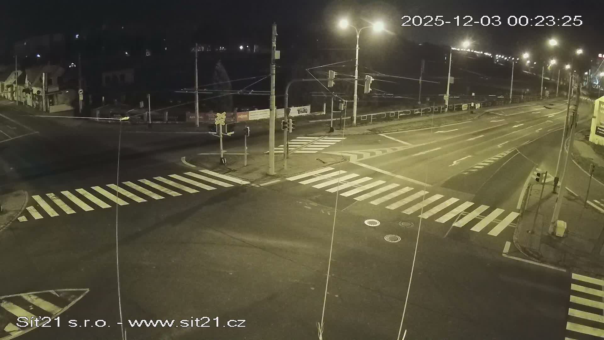 Otrokovice-Kvitkovice-Zlin - Railway Highway 55 & 49 Junction Live Cam - Otrokovice, Zlin, Czechia