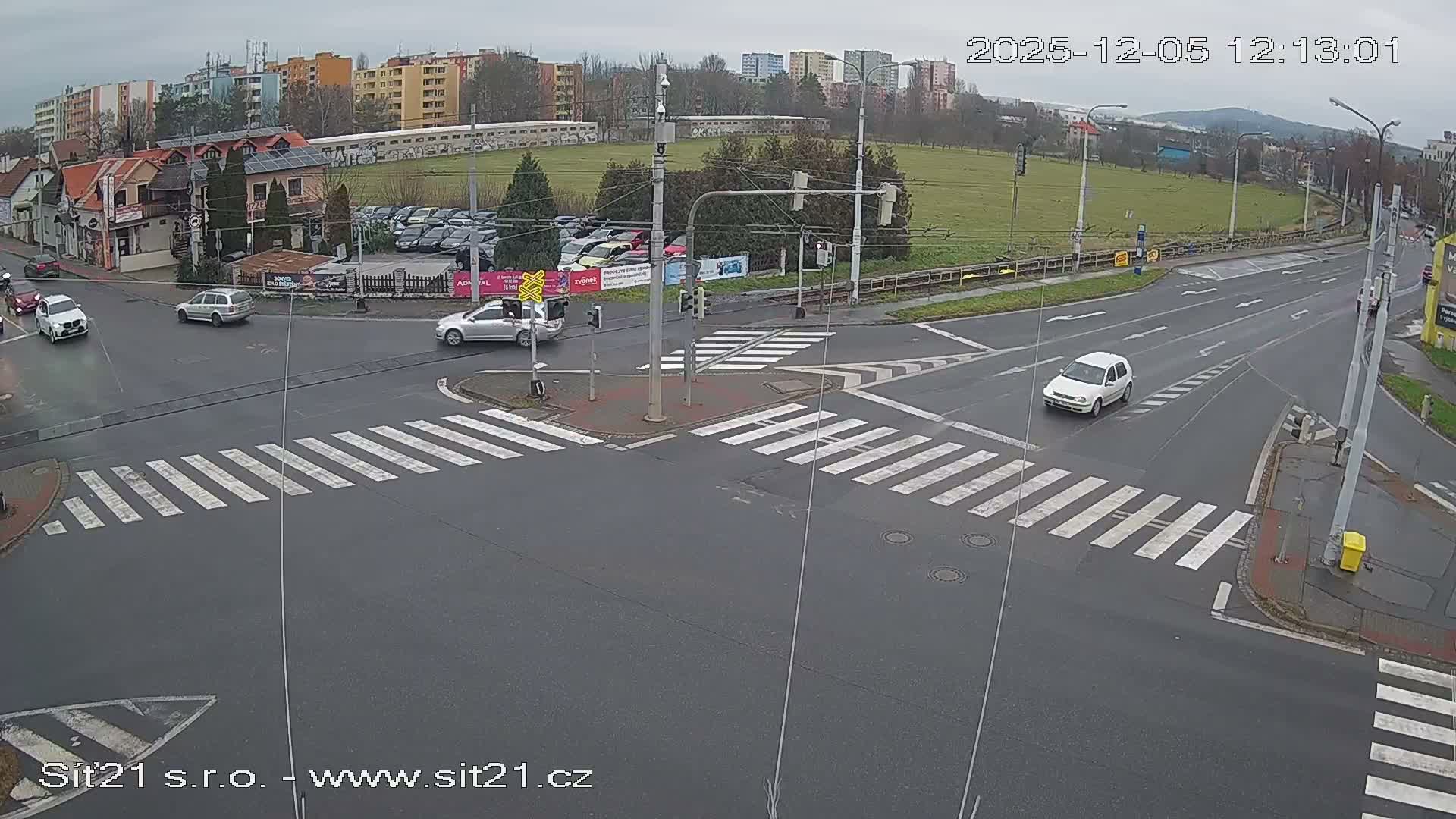 Otrokovice-Kvitkovice-Zlin - Railway Highway 55 & 49 Junction Live Cam - Otrokovice, Zlin, Czechia