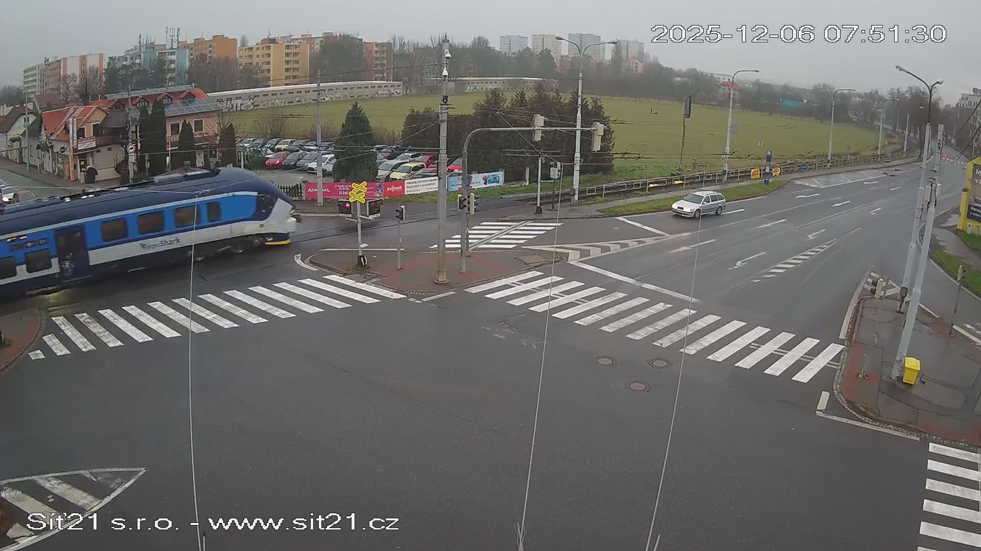Otrokovice-Kvitkovice-Zlin - Railway Highway 55 & 49 Junction Live Cam - Otrokovice, Zlin, Czechia