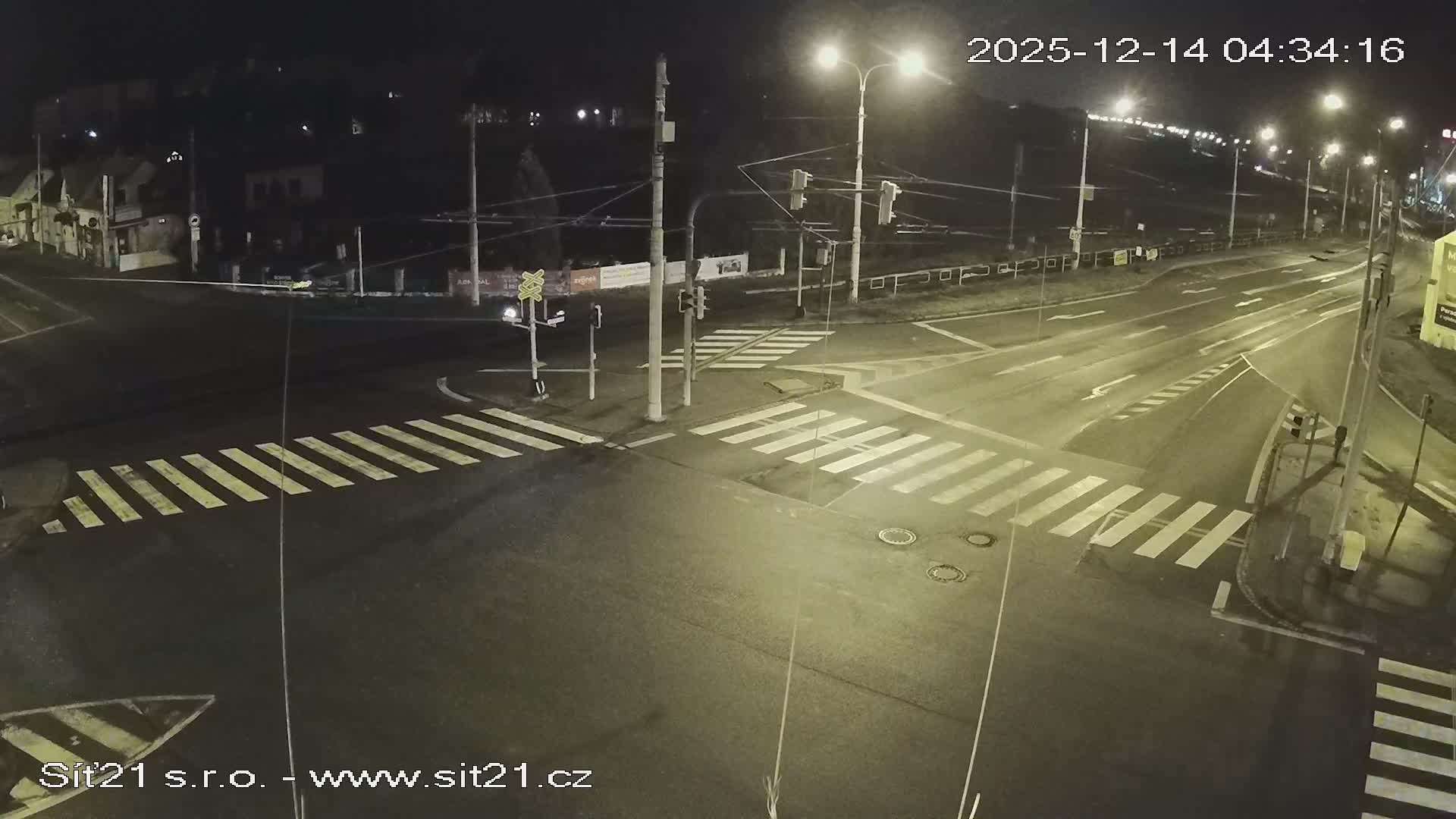 Otrokovice-Kvitkovice-Zlin - Railway Highway 55 & 49 Junction Live Cam - Otrokovice, Zlin, Czechia
