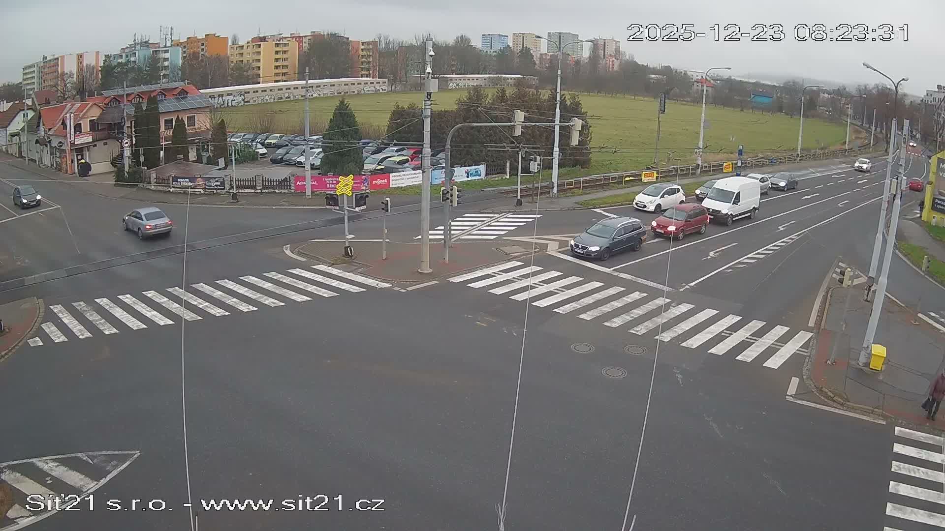 Otrokovice-Kvitkovice-Zlin - Railway Highway 55 & 49 Junction Live Cam - Otrokovice, Zlin, Czechia