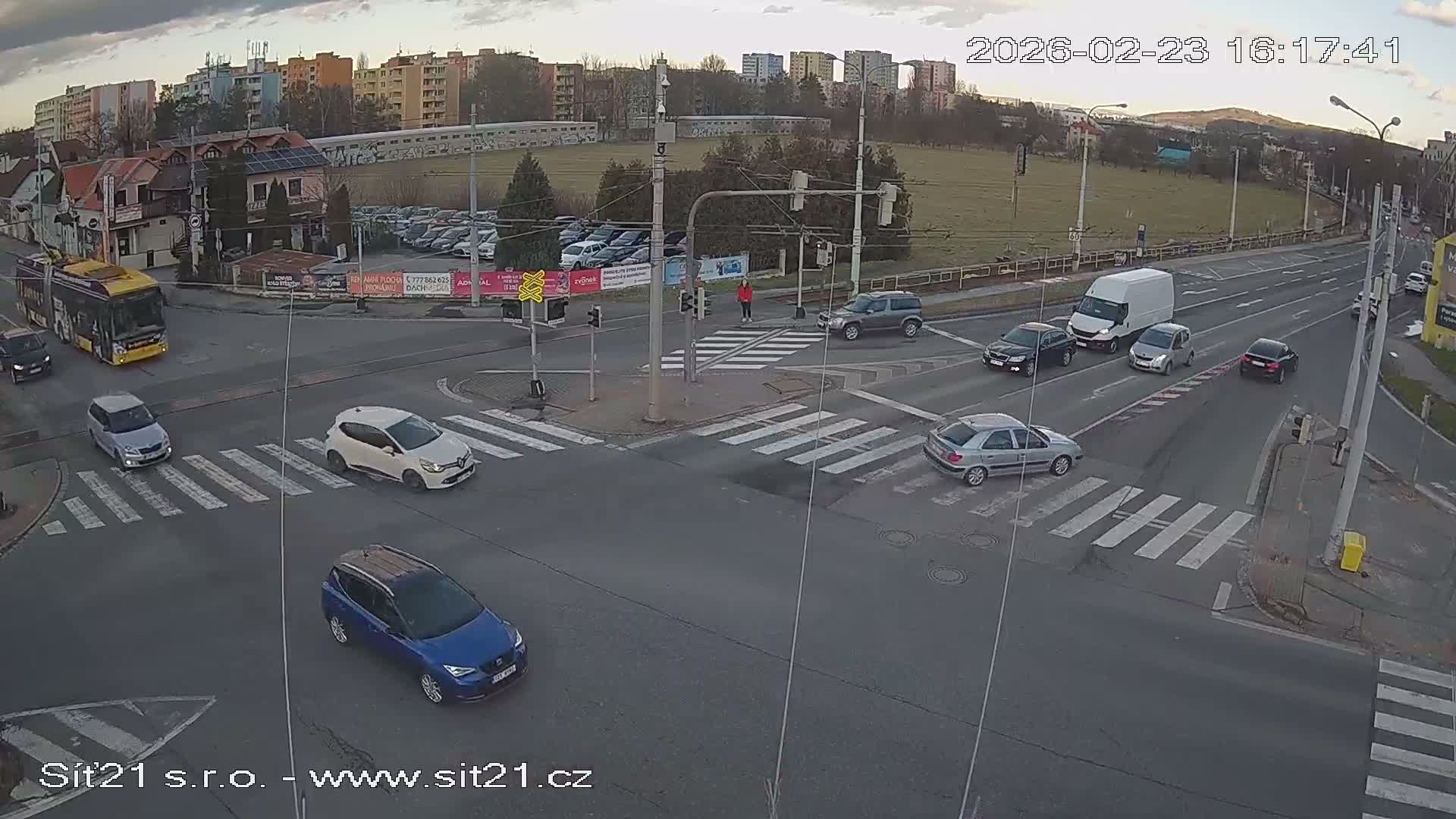 Otrokovice-Kvitkovice-Zlin - Railway Highway 55 & 49 Junction Live Cam - Otrokovice, Zlin, Czechia