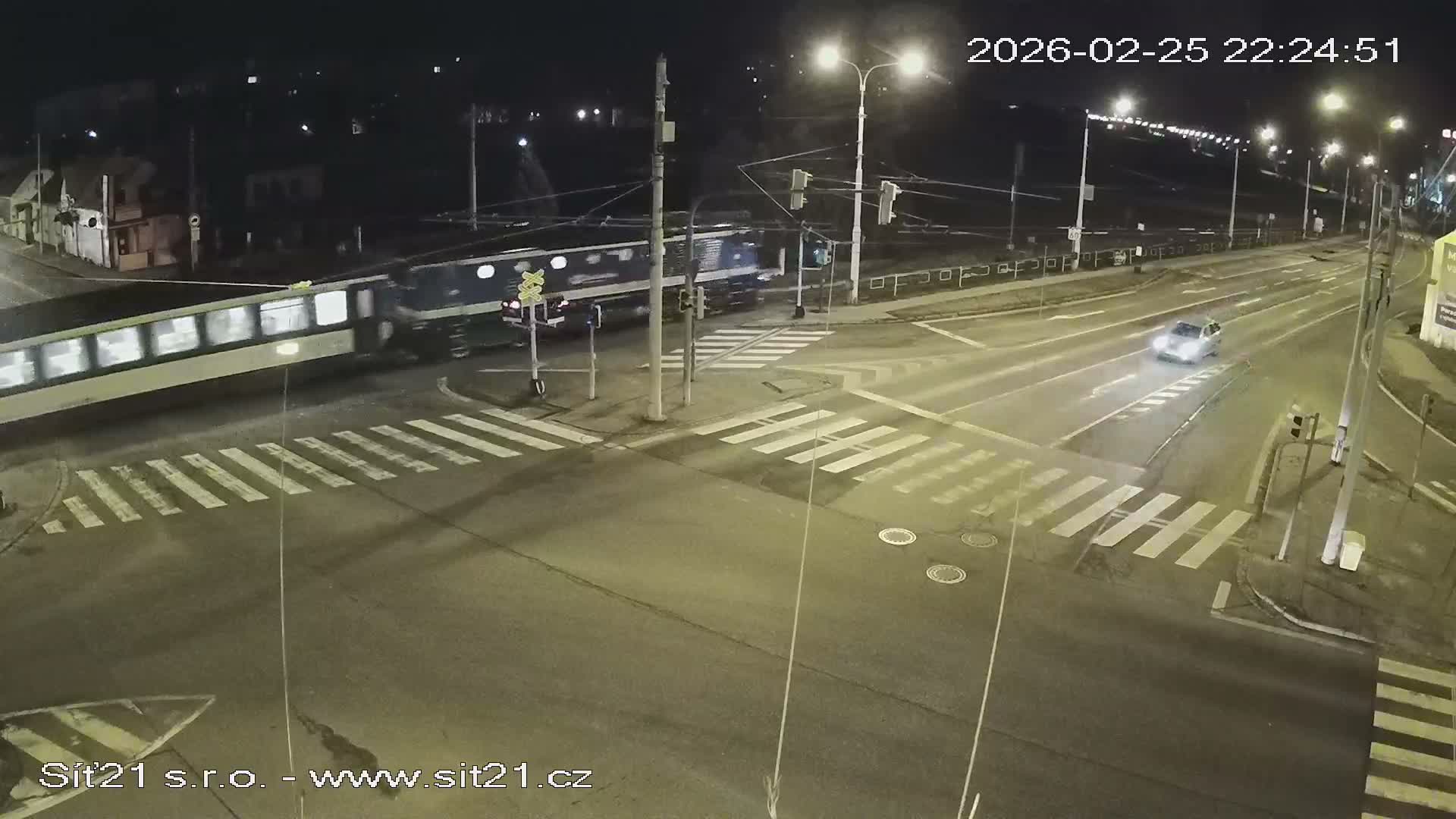 Otrokovice-Kvitkovice-Zlin - Railway Highway 55 & 49 Junction Live Cam - Otrokovice, Zlin, Czechia
