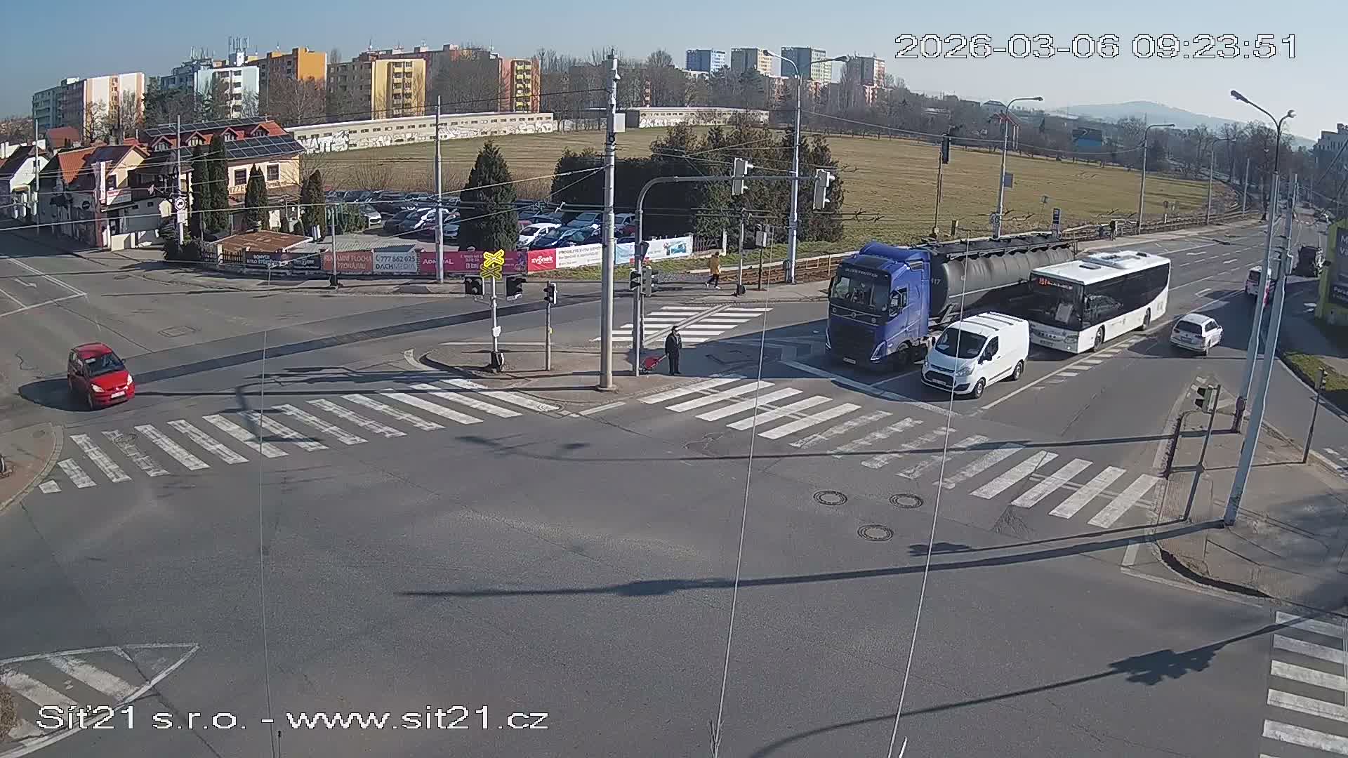 Otrokovice-Kvitkovice-Zlin - Railway Highway 55 & 49 Junction Live Cam - Otrokovice, Zlin, Czechia