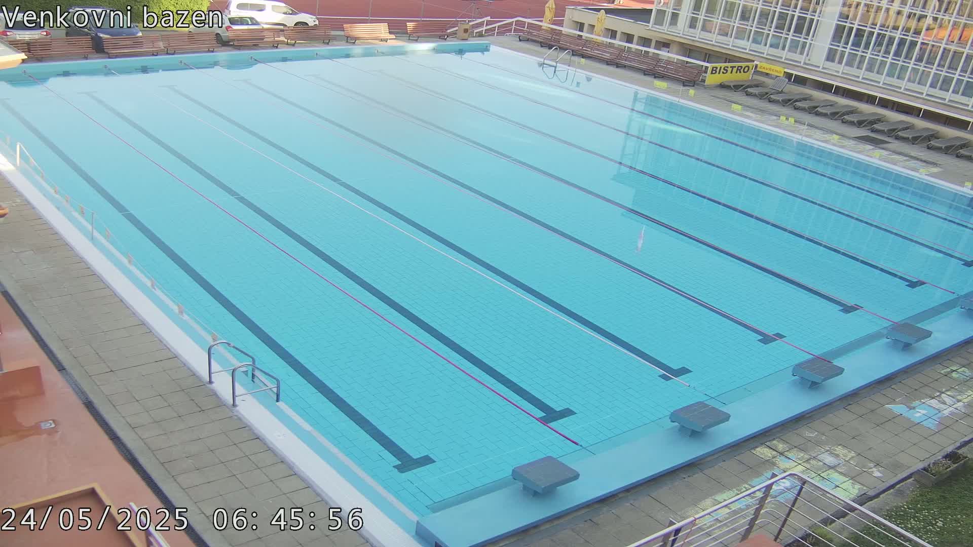 Zlín, Koupaliště Public Swimming Pool Live Cam - Zlin 1, Zlin, Czechia