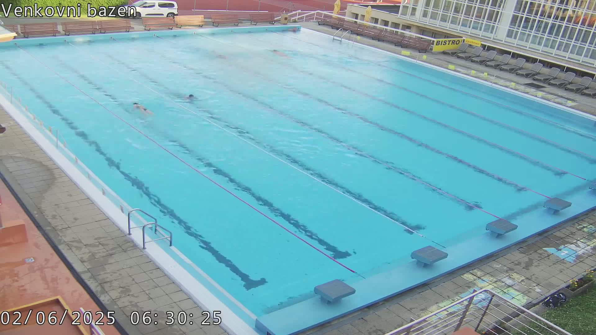 Zlín, Koupaliště Public Swimming Pool Live Cam - Zlin 1, Zlin, Czechia