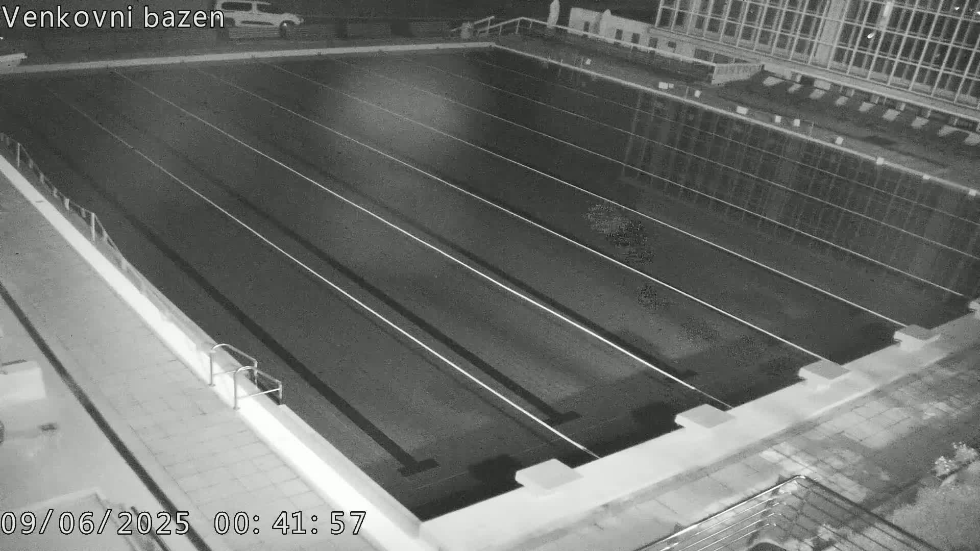 Zlín, Koupaliště Public Swimming Pool Live Cam - Zlin 1, Zlin, Czechia