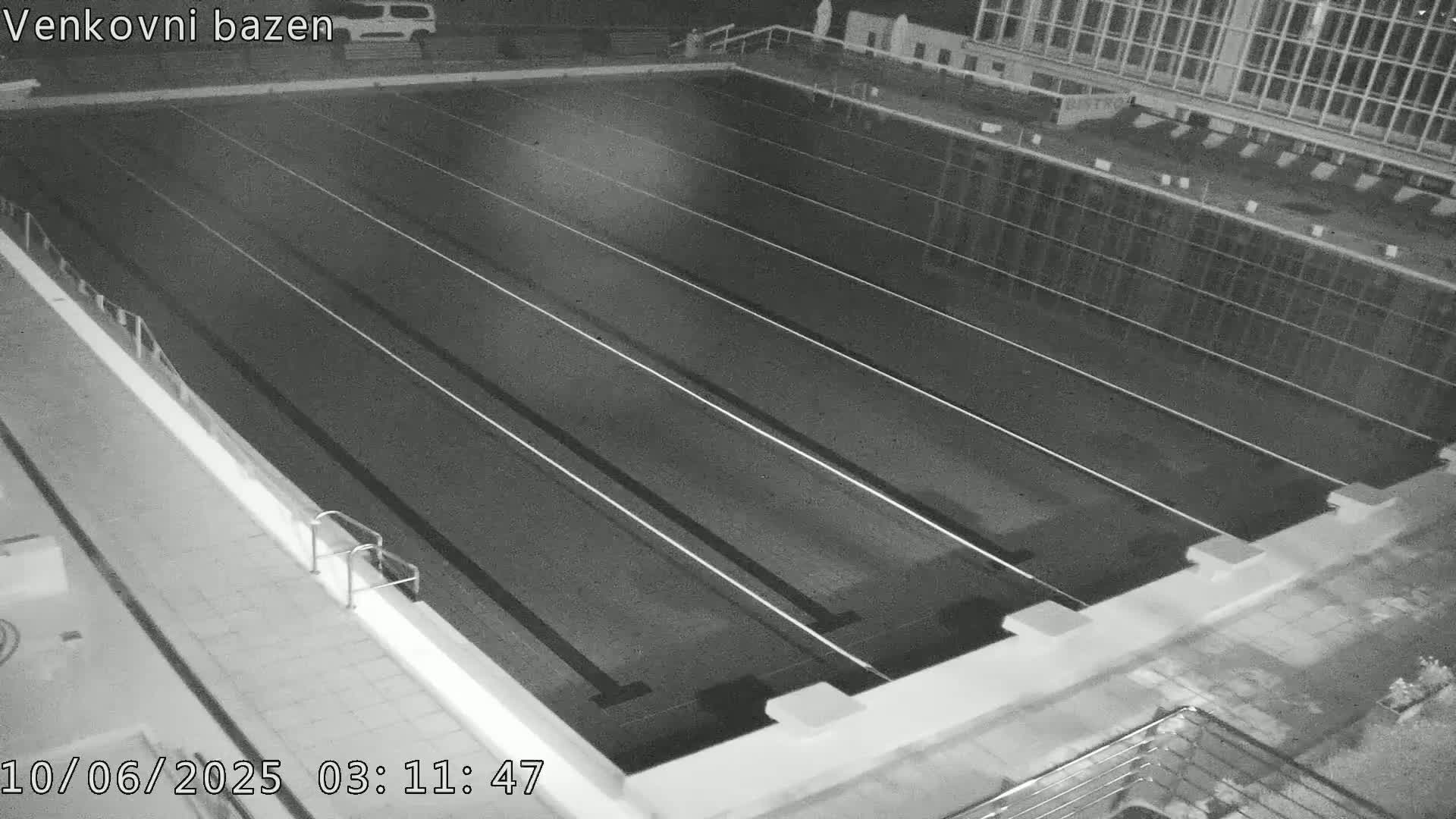 Zlín, Koupaliště Public Swimming Pool Live Cam - Zlin 1, Zlin, Czechia
