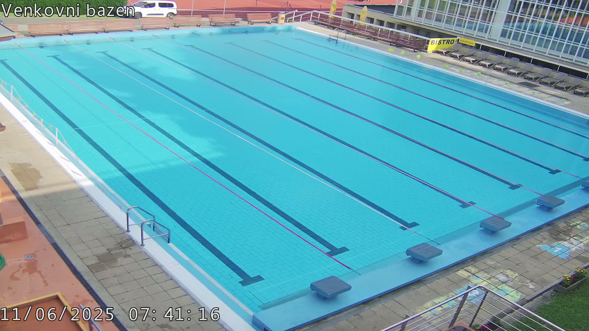 Zlín, Koupaliště Public Swimming Pool Live Cam - Zlin 1, Zlin, Czechia