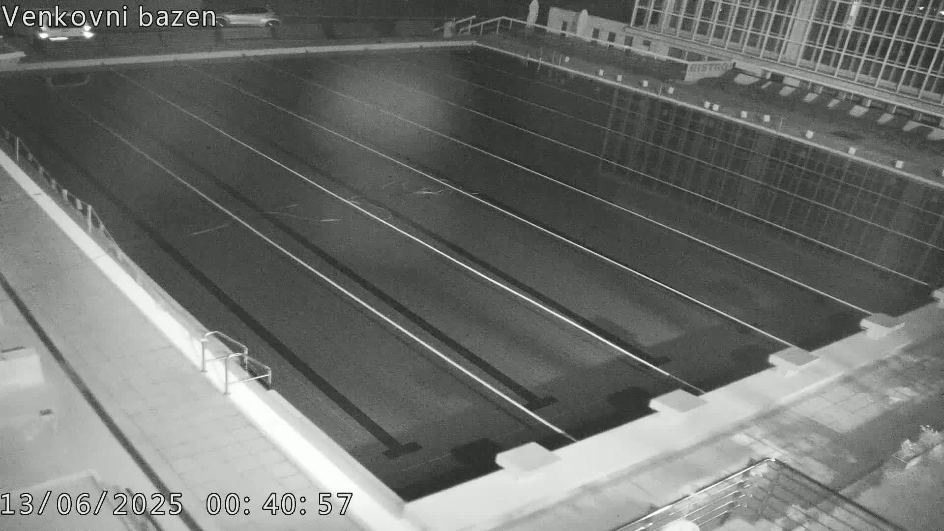 Zlín, Koupaliště Public Swimming Pool Live Cam - Zlin 1, Zlin, Czechia