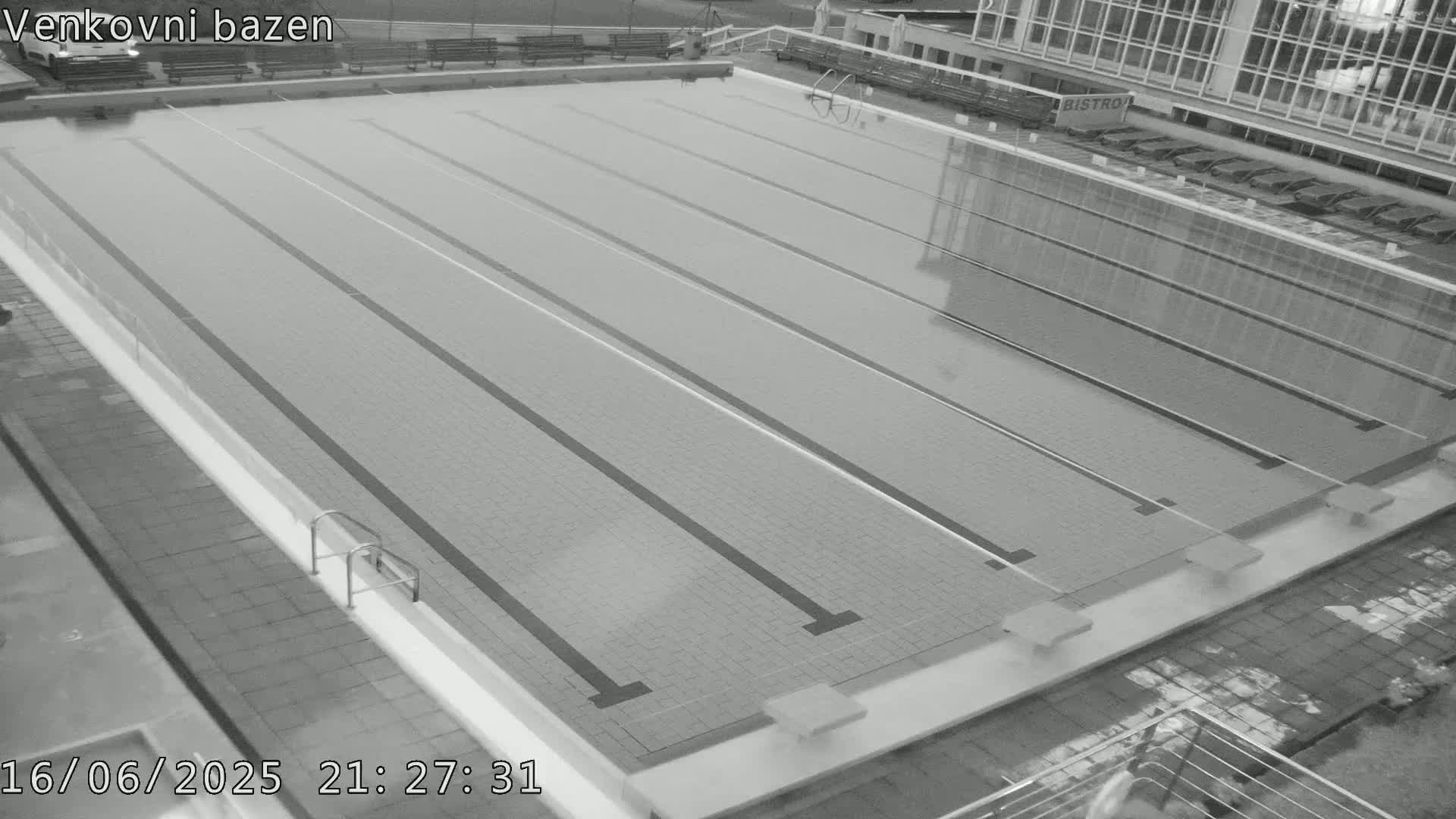 Zlín, Koupaliště Public Swimming Pool Live Cam - Zlin 1, Zlin, Czechia
