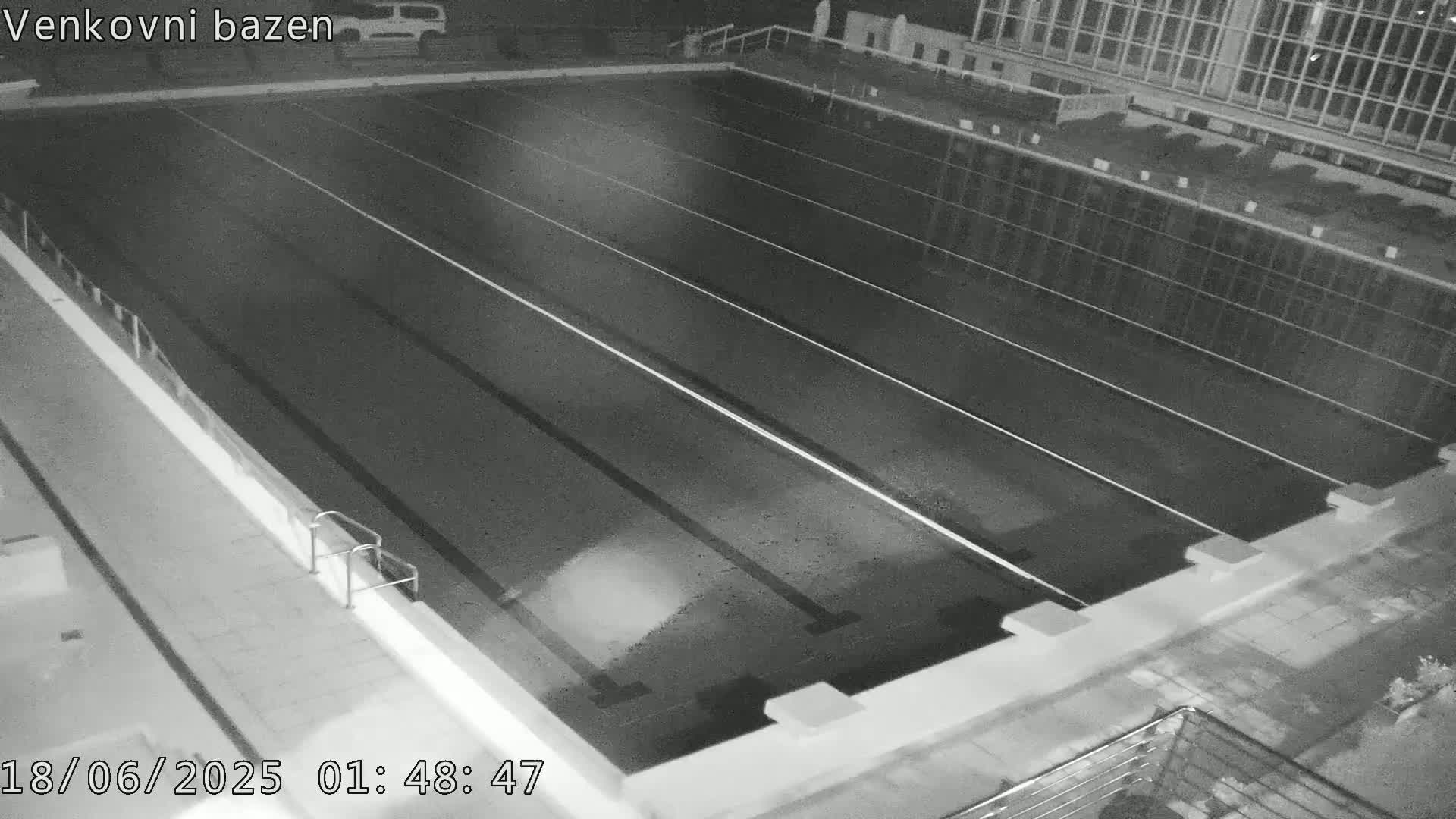 Zlín, Koupaliště Public Swimming Pool Live Cam - Zlin 1, Zlin, Czechia