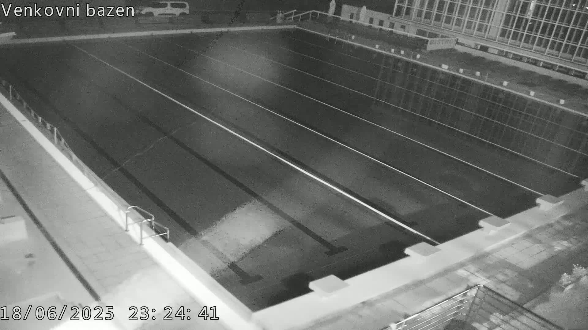 Zlín, Koupaliště Public Swimming Pool Live Cam - Zlin 1, Zlin, Czechia
