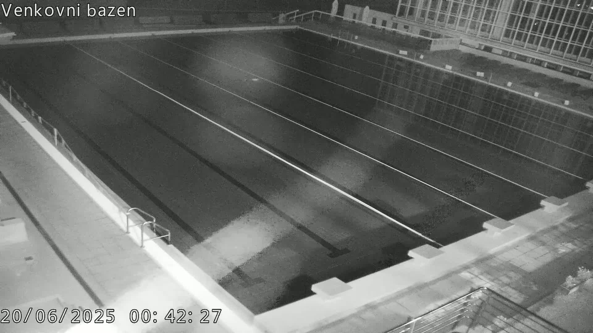 Zlín, Koupaliště Public Swimming Pool Live Cam - Zlin 1, Zlin, Czechia