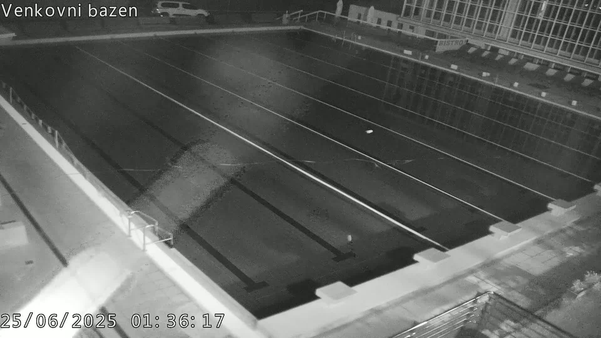 Zlín, Koupaliště Public Swimming Pool Live Cam - Zlin 1, Zlin, Czechia