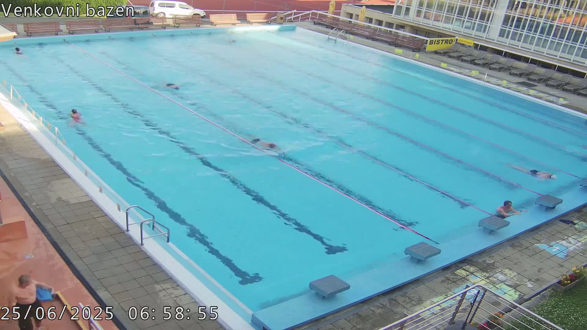 Zlín, Koupaliště Public Swimming Pool Live Cam - Zlin 1, Zlin, Czechia
