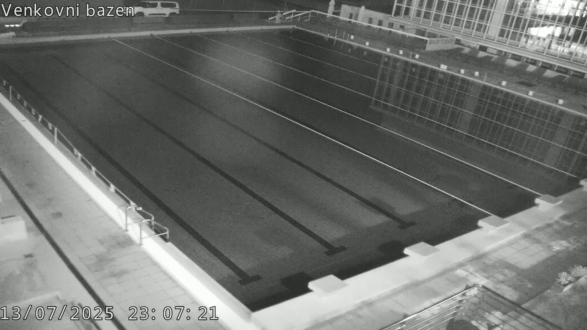 Zlín, Koupaliště Public Swimming Pool Live Cam - Zlin 1, Zlin, Czechia