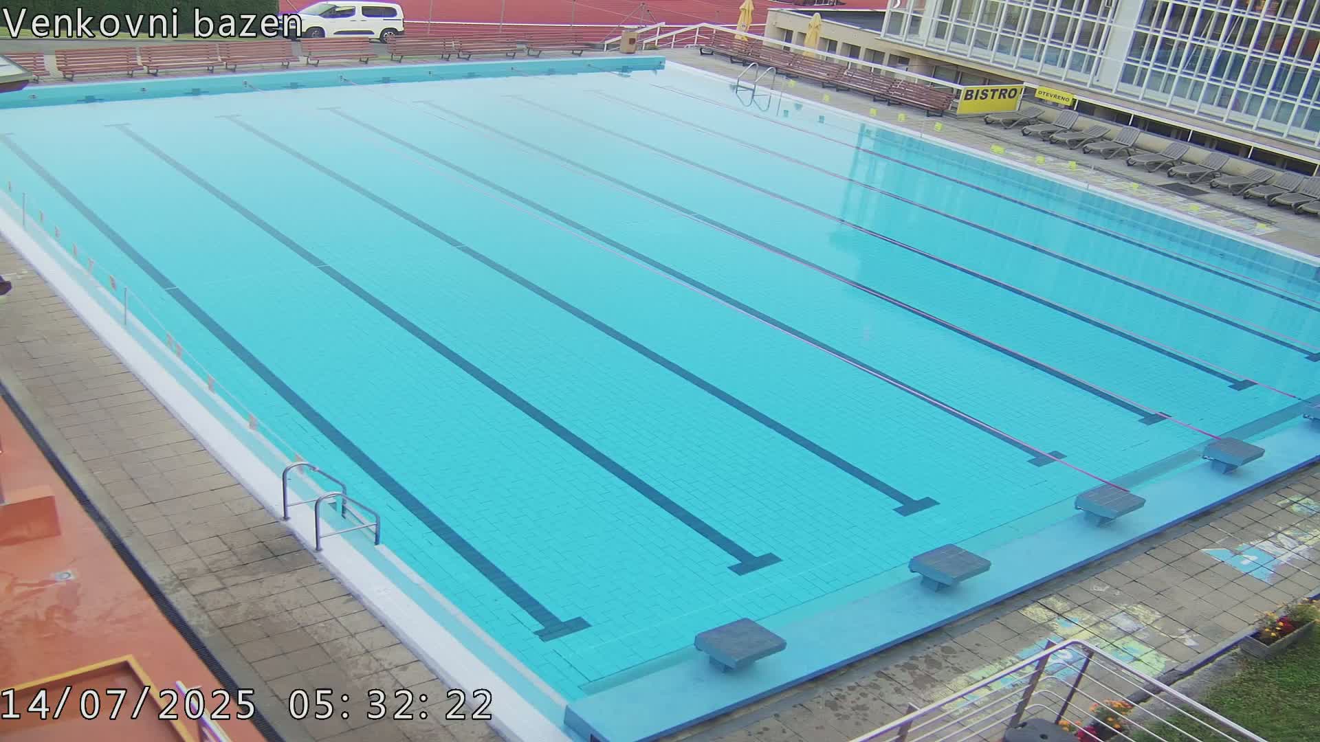 Zlín, Koupaliště Public Swimming Pool Live Cam - Zlin 1, Zlin, Czechia
