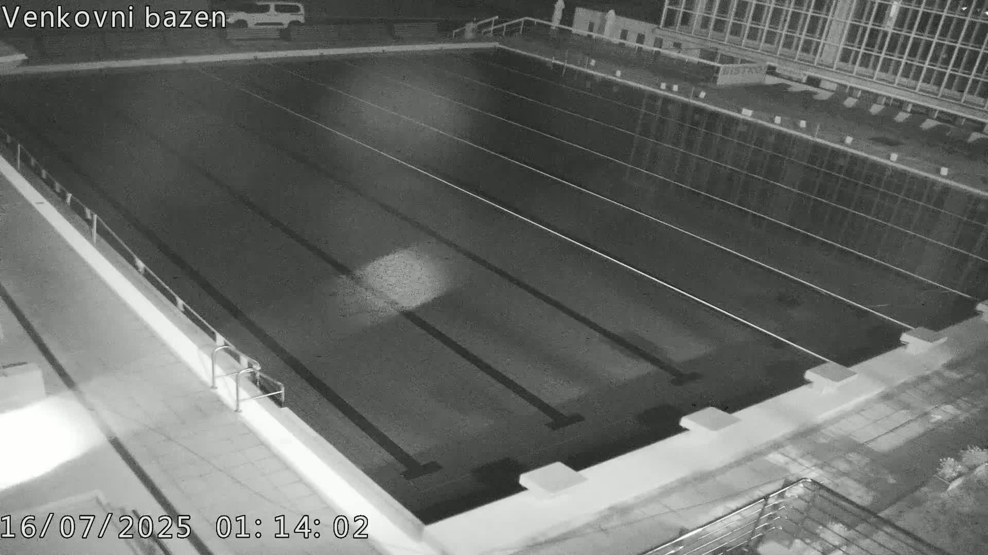 Zlín, Koupaliště Public Swimming Pool Live Cam - Zlin 1, Zlin, Czechia